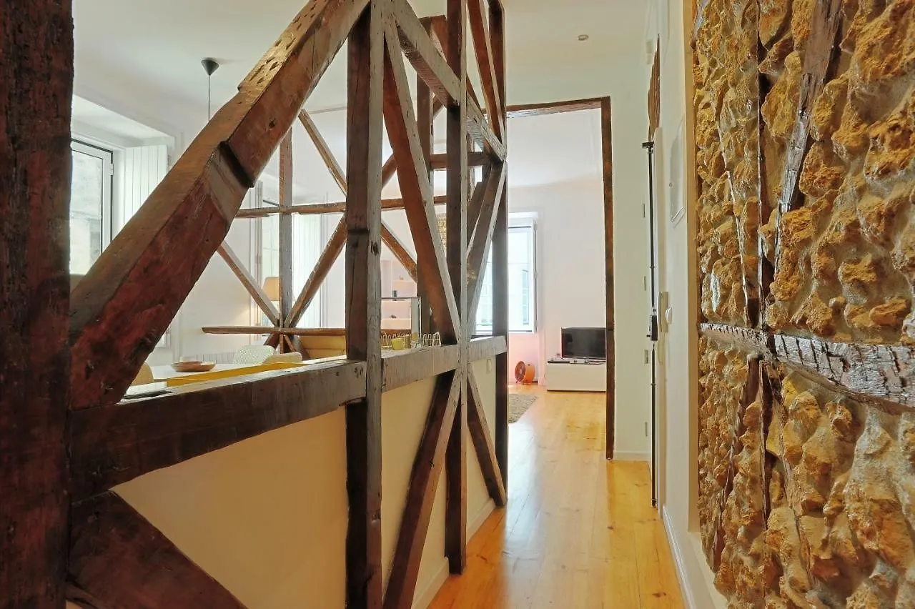 Localtraveling Historic Center Travessa Apartment Lisbon Portugal